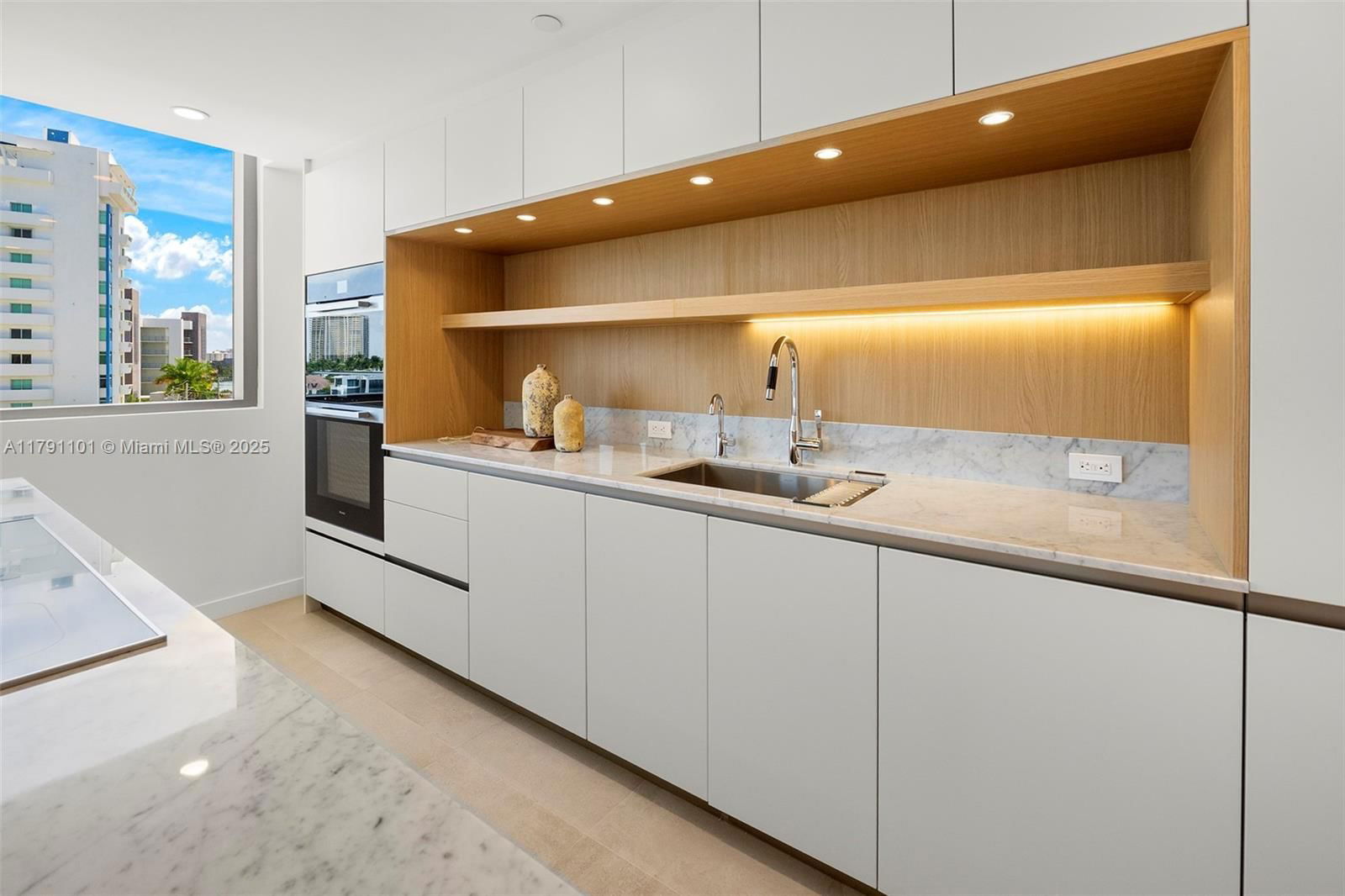 Real estate property located at 1135 103rd St #606, Miami-dade, Bay Harbor Islands, Bay Harbor Islands, FL