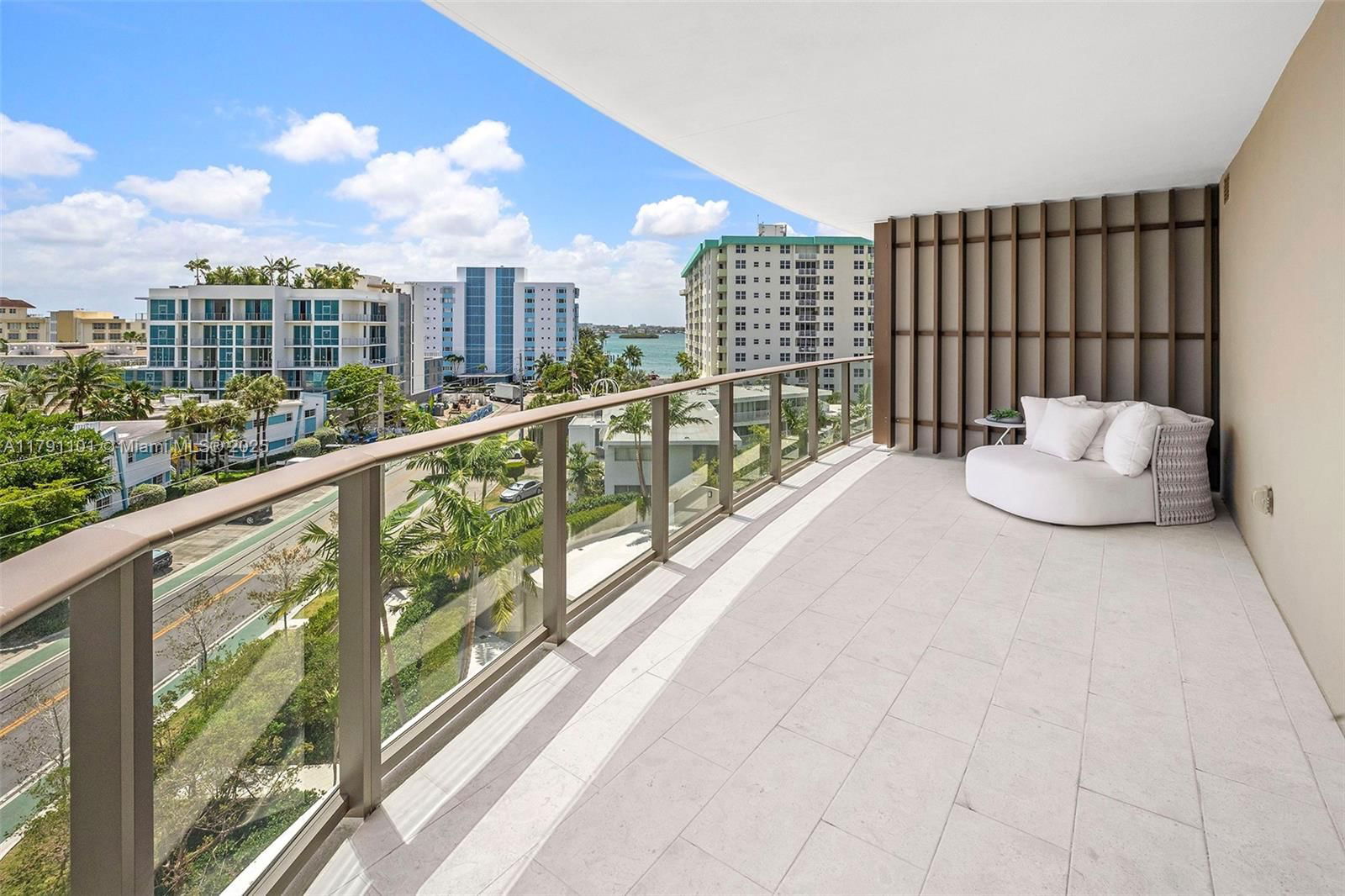 Real estate property located at 1135 103rd St #606, Miami-dade, Bay Harbor Islands, Bay Harbor Islands, FL