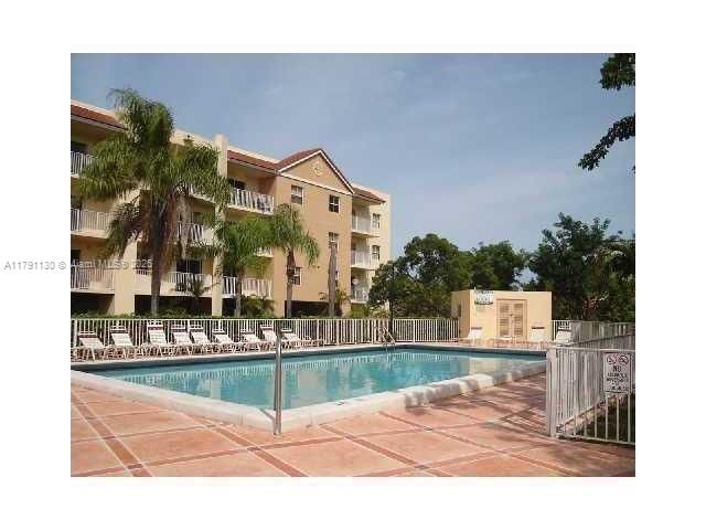Real estate property located at 8240 210th St #313, Miami-dade, Saga Bay Gardens Condo, Cutler Bay, FL