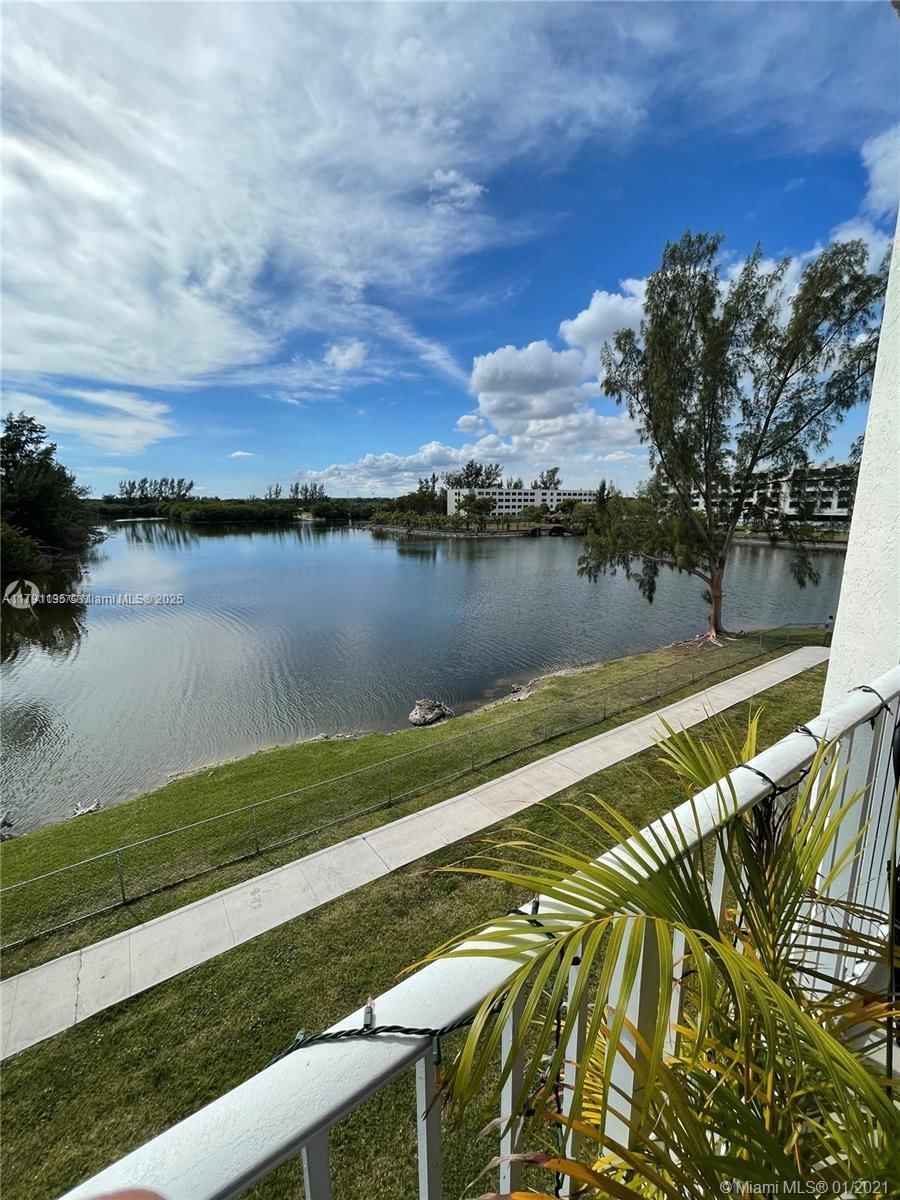 Real estate property located at 8240 210th St #214, Miami-dade, Saga Bay Gardens Condo, Cutler Bay, FL