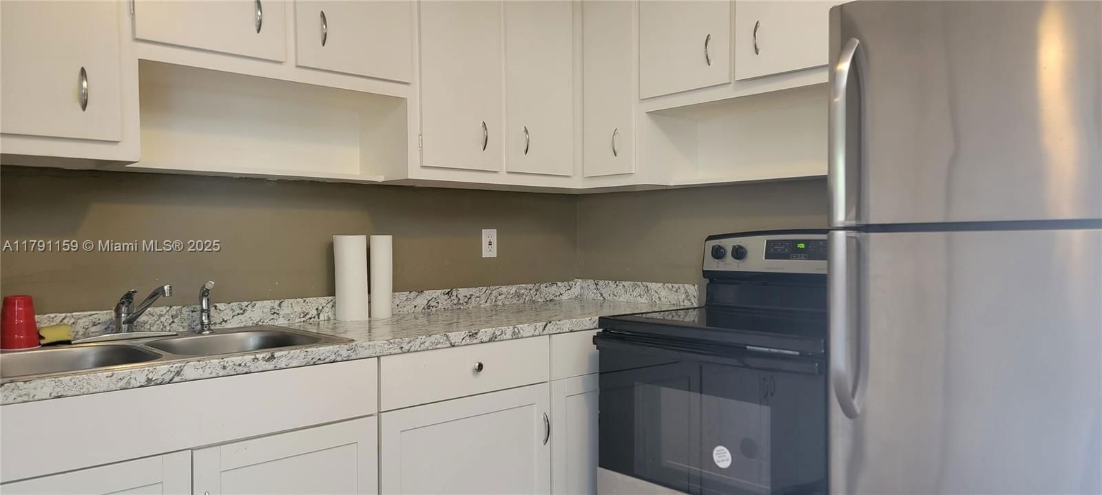 Real estate property located at 5010 93rd Ave, Broward, Cooper Colony Estates, Cooper City, FL