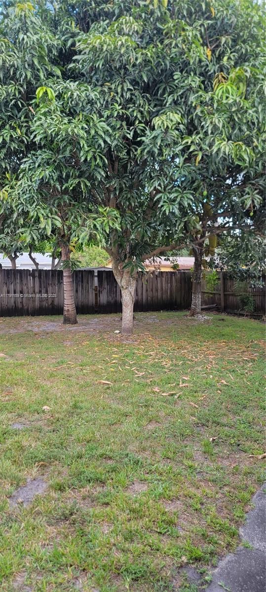 Real estate property located at 5010 93rd Ave, Broward, Cooper Colony Estates, Cooper City, FL