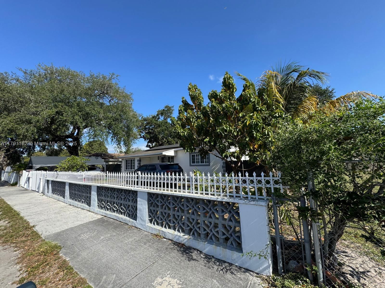 Real estate property located at 1855 93rd St, Miami-dade, Airline Estates Unit 1, Miami, FL