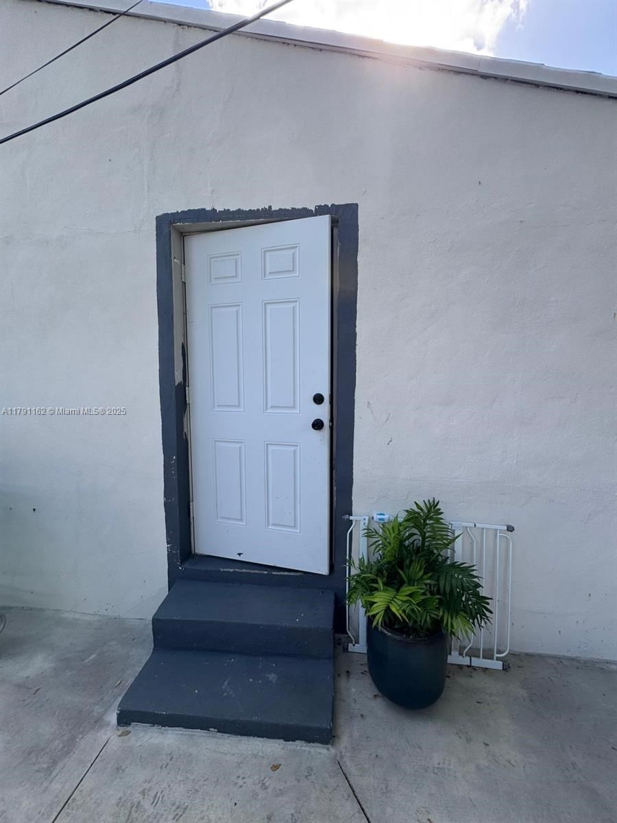Real estate property located at 1855 93rd St, Miami-dade, Airline Estates Unit 1, Miami, FL