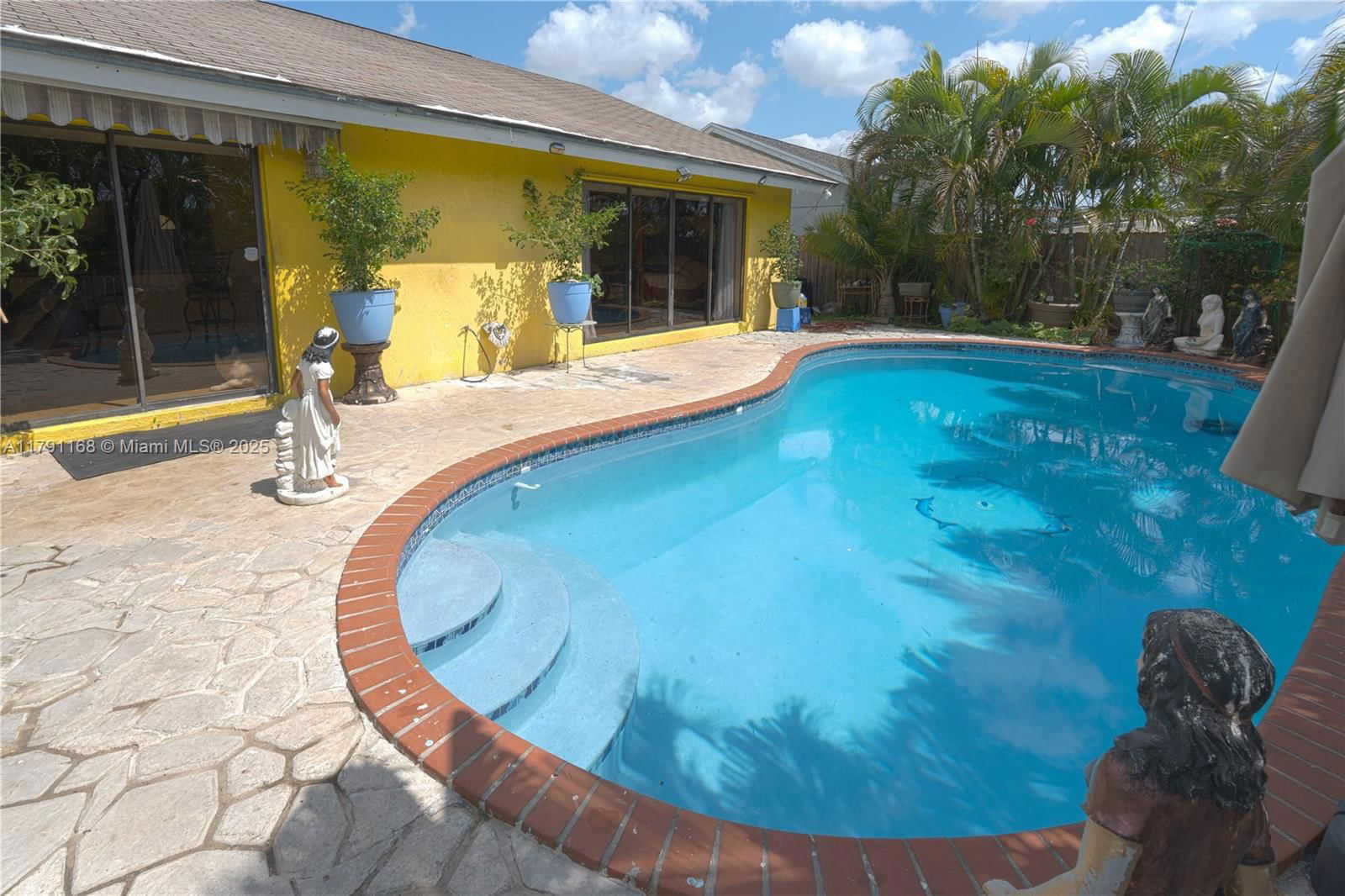 Real estate property located at 16480 299th Dr, Miami-dade, Redlands Edge, Homestead, FL
