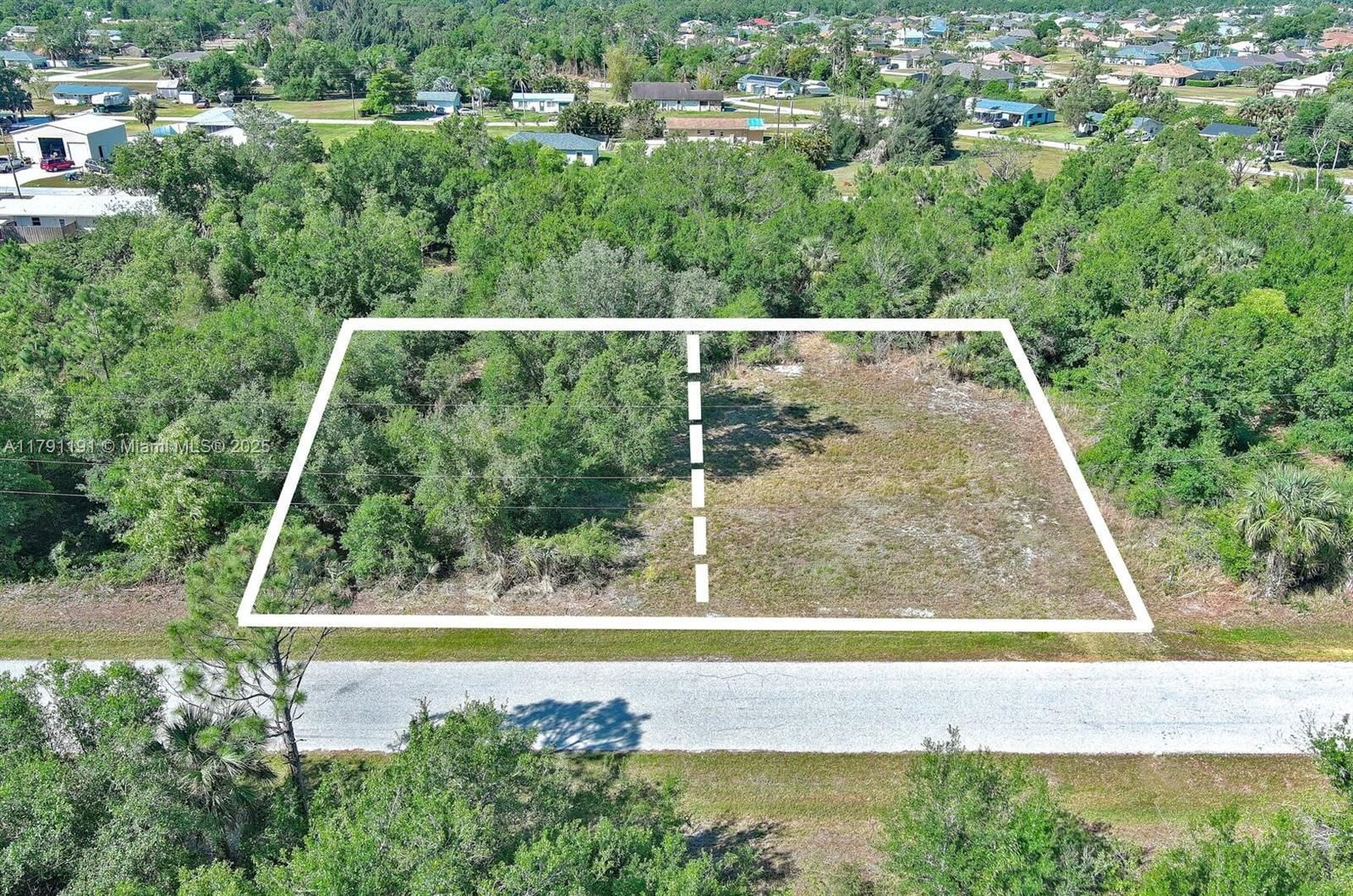 Real estate property located at 11117 1st Ave, Charlotte, Punta Gorda, Punta Gorda, FL