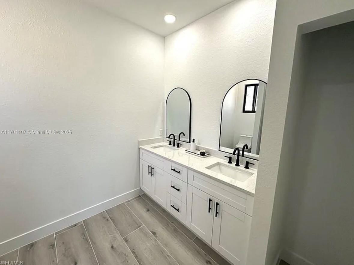 Real estate property located at 313 Radium Avenue, Lee, Lehigh Acres, Lehigh Acres, FL