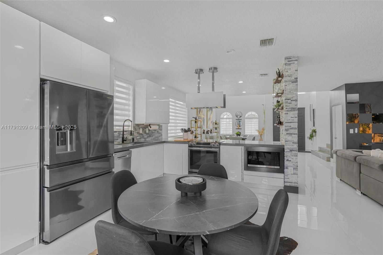 Real estate property located at 13109 54th Ct, Broward, Miramar Patio Homes, Miramar, FL