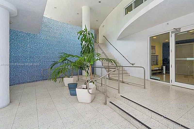 Real estate property located at 5970 Indian Creek Dr #302, Miami-dade, Nautica Condo, Miami Beach, FL