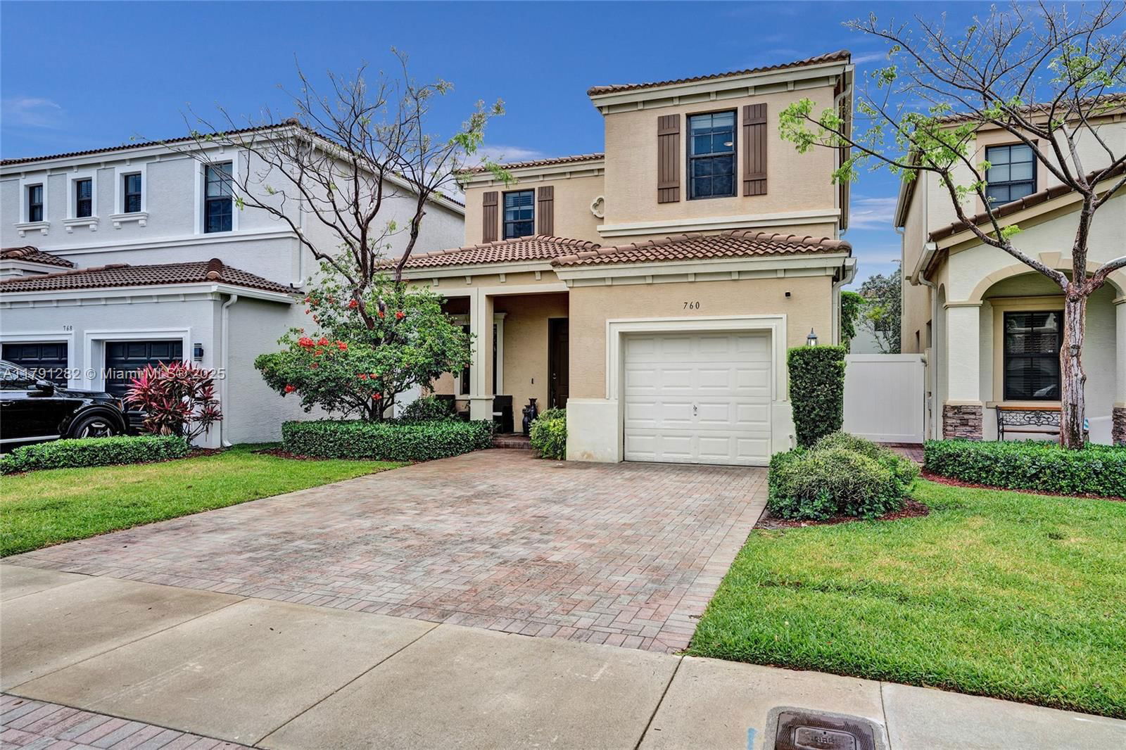 Real estate property located at 760 193rd Ter, Miami-dade, Champion Lakes, Miami, FL