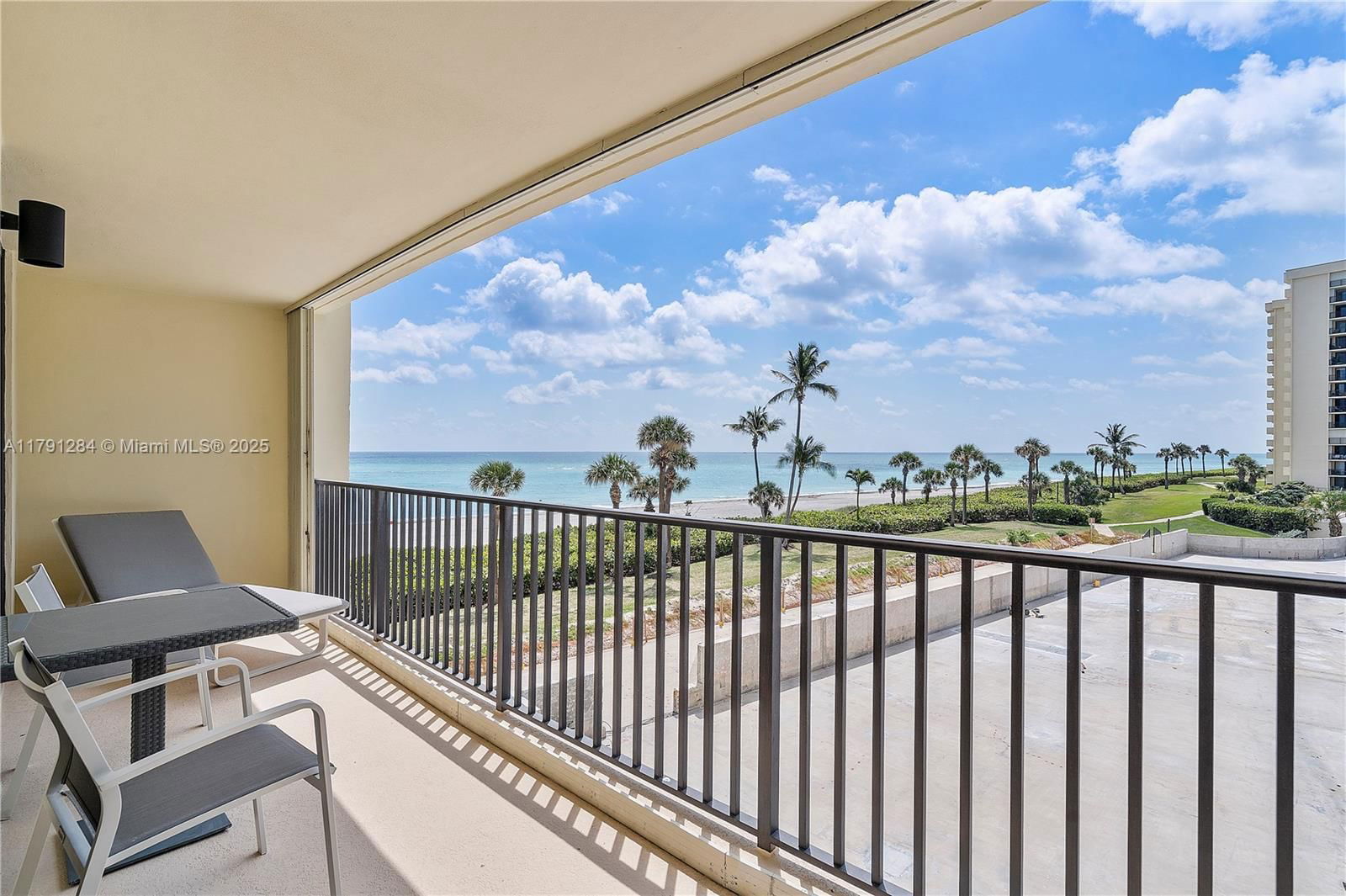 Real estate property located at 400 Ocean Trail Way #302, Palm Beach, Ocean Trail Condo Iv, Jupiter, FL