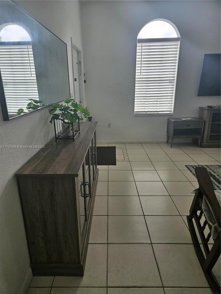 Real estate property located at 3028 95th St, Miami-dade, The Tropics Amd, Miami, FL