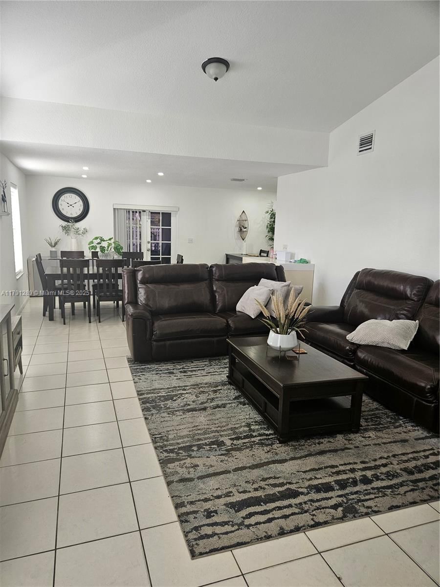 Real estate property located at 3028 95th St, Miami-dade, The Tropics Amd, Miami, FL