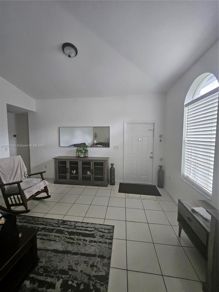 Real estate property located at 3028 95th St, Miami-dade, The Tropics Amd, Miami, FL