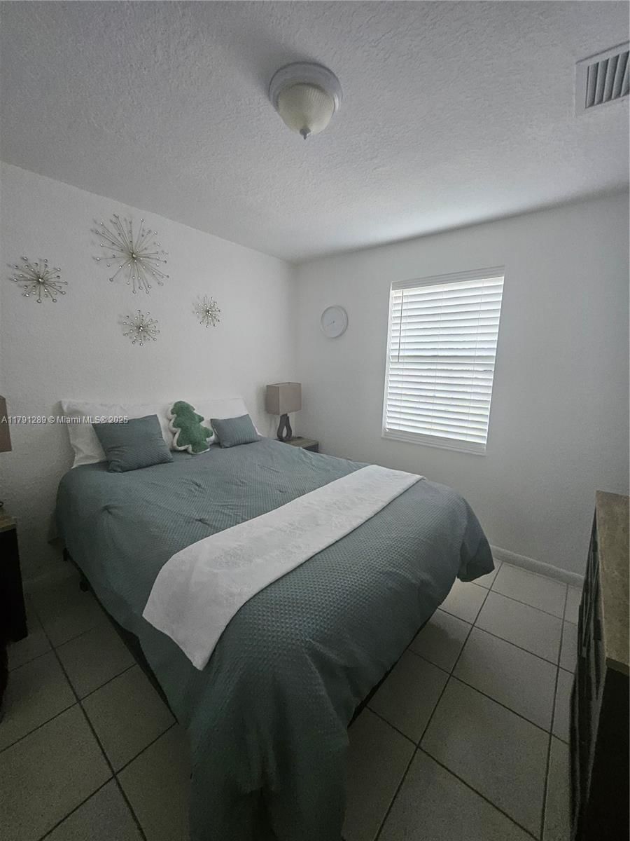 Real estate property located at 3028 95th St, Miami-dade, The Tropics Amd, Miami, FL