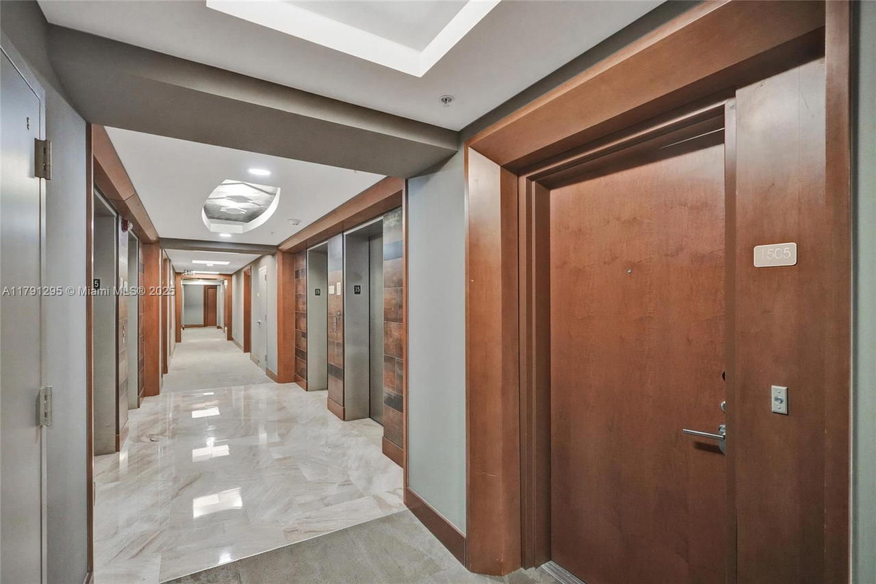 Real estate property located at 31 5th St #1505, Miami-dade, Brickell On The River N T, Miami, FL