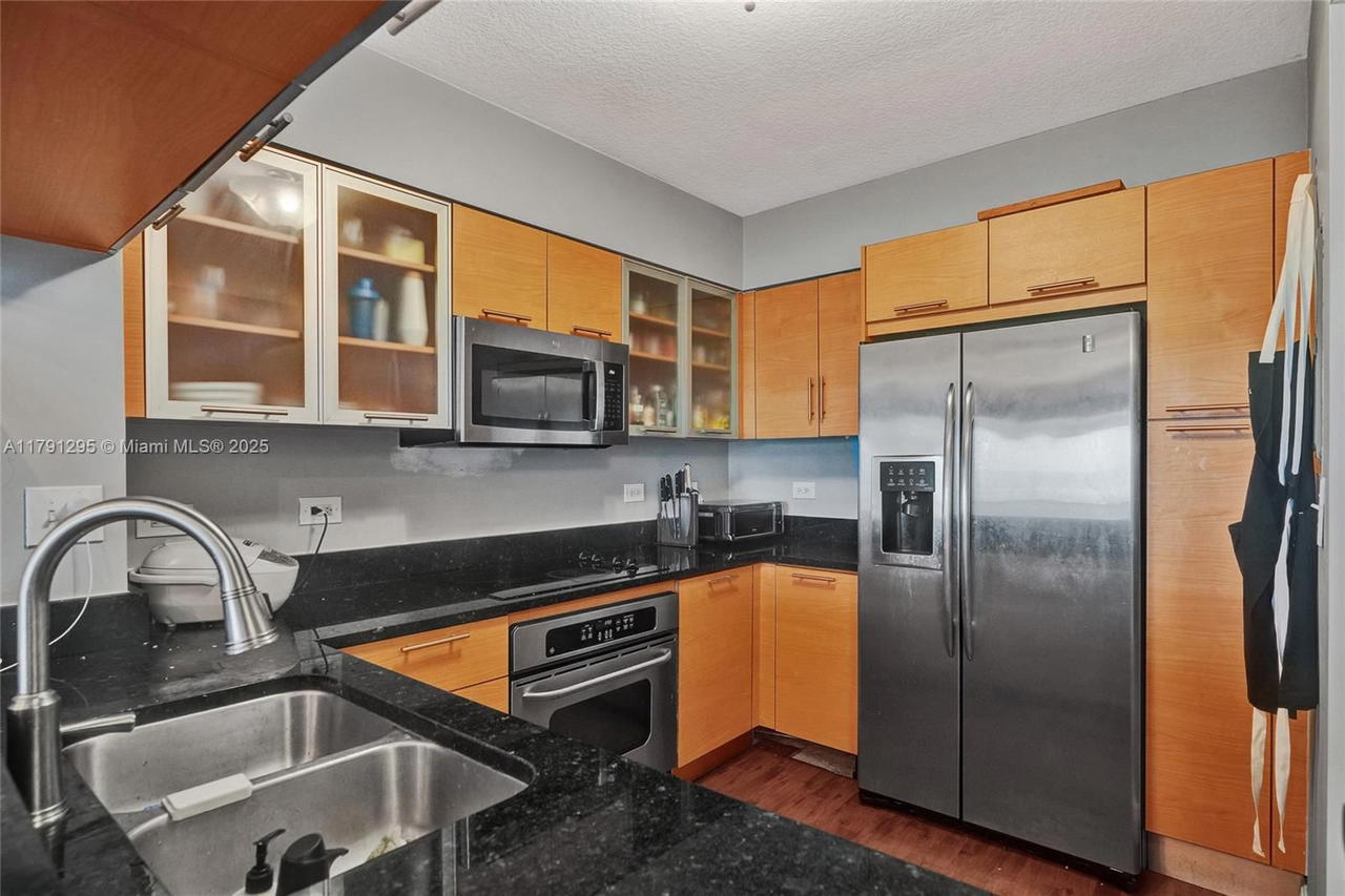 Real estate property located at 31 5th St #1505, Miami-dade, Brickell On The River N T, Miami, FL