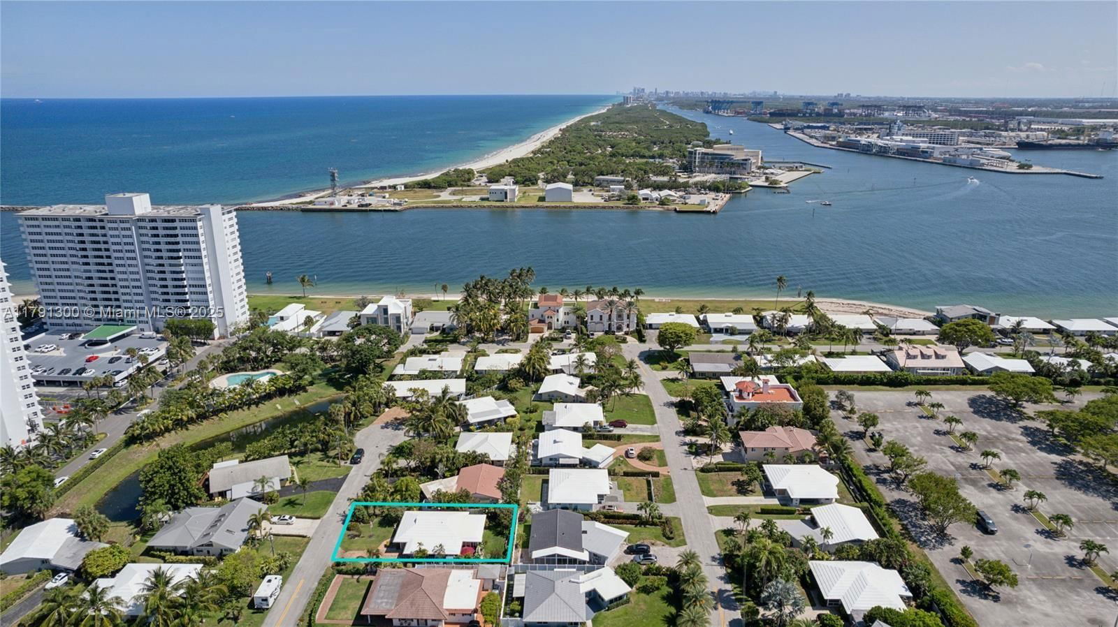 Real estate property located at 2005 26th Ter, Broward, Breakwater, Fort Lauderdale, FL