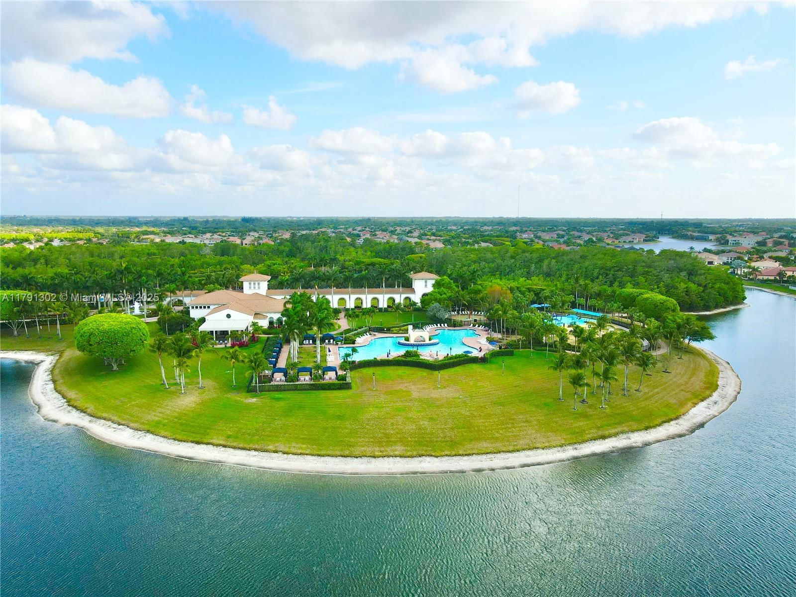 Real estate property located at 2535 Sawyer Terr, Palm Beach, Olympia 2, Wellington, FL