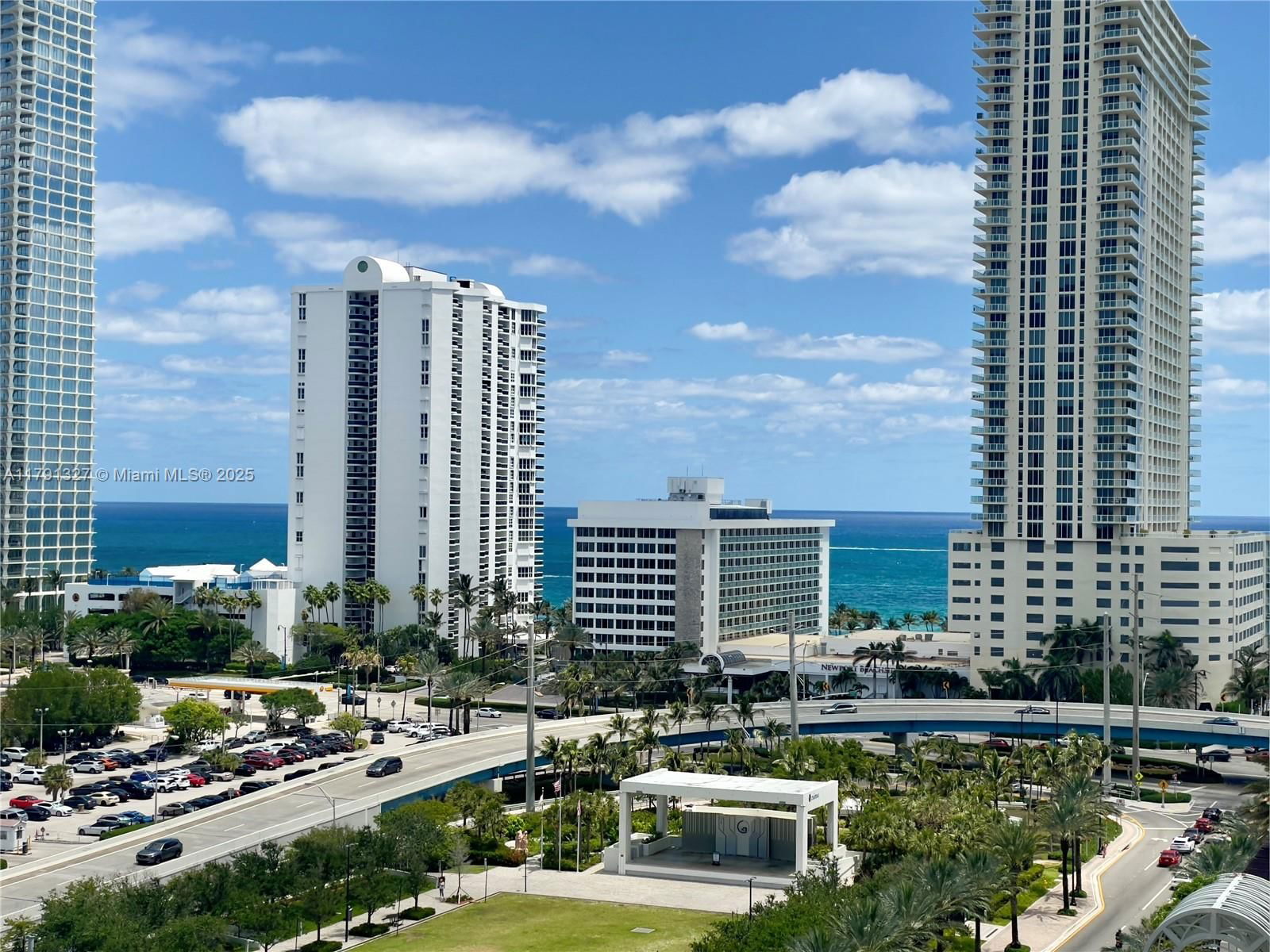 Real estate property located at 300 Sunny Isles Blvd #4-1101, Miami-dade, Parque Towers Condo, Sunny Isles Beach, FL
