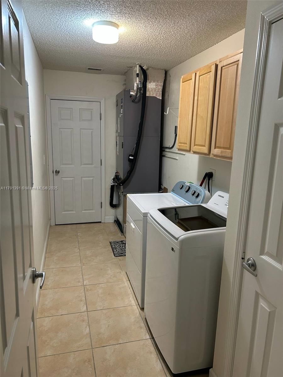 Real estate property located at 142 Sulky Way, Palm Beach, Pinewood East 2 Of Wellin, Wellington, FL