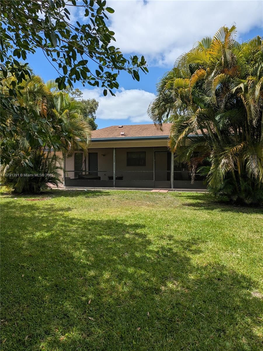 Real estate property located at 142 Sulky Way, Palm Beach, Pinewood East 2 Of Wellin, Wellington, FL