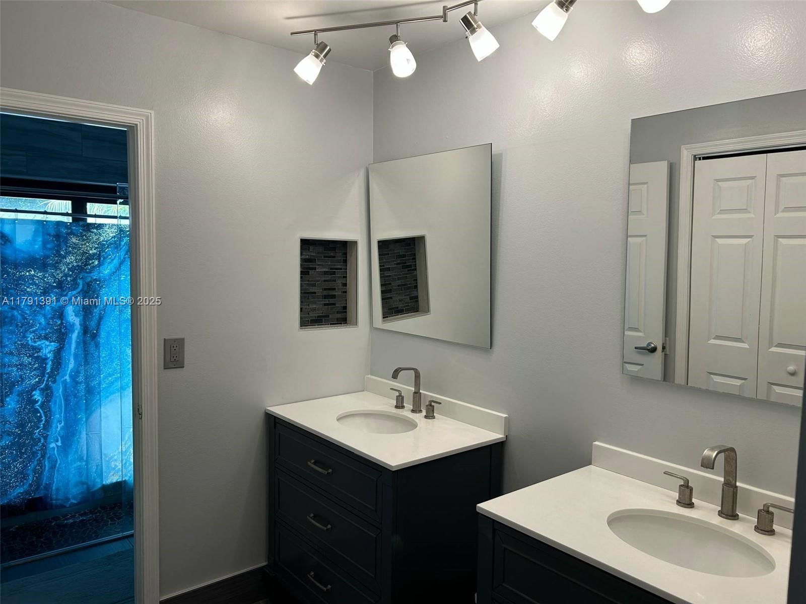 Real estate property located at 142 Sulky Way, Palm Beach, Pinewood East 2 Of Wellin, Wellington, FL