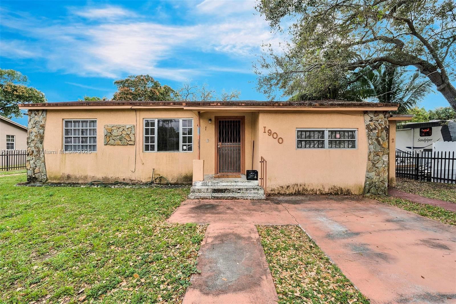 Real estate property located at 1900 88th St, Miami-dade, Airline Addition, Miami, FL