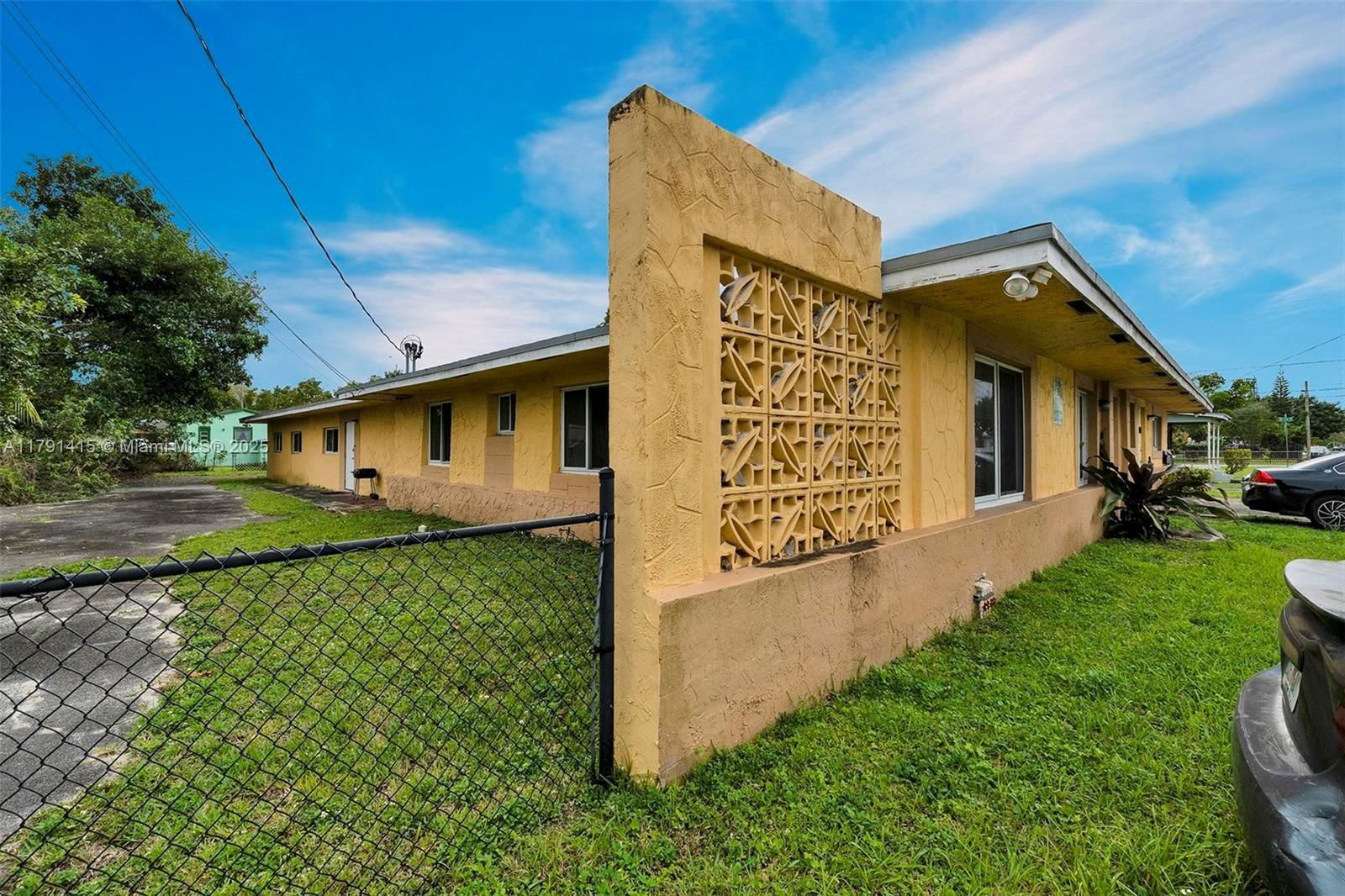 Real estate property located at 1910 72nd St, Miami-dade, Para Villa Heights, Miami, FL