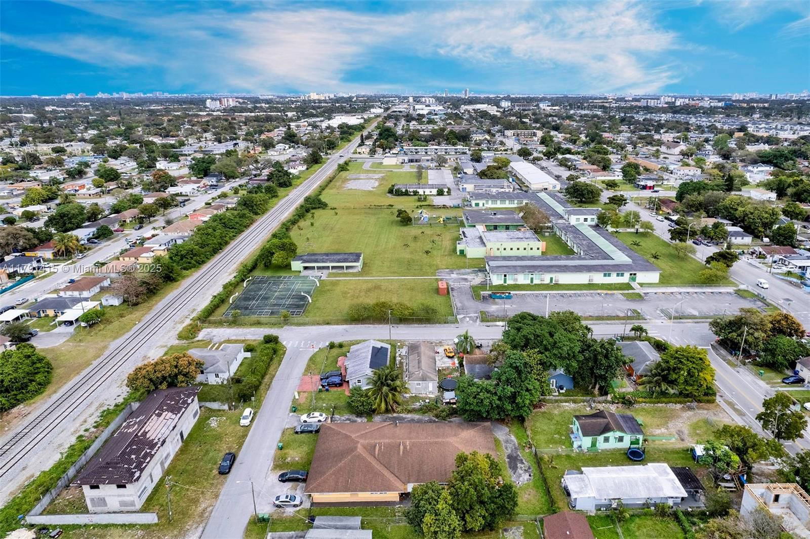 Real estate property located at 1910 72nd St, Miami-dade, Para Villa Heights, Miami, FL