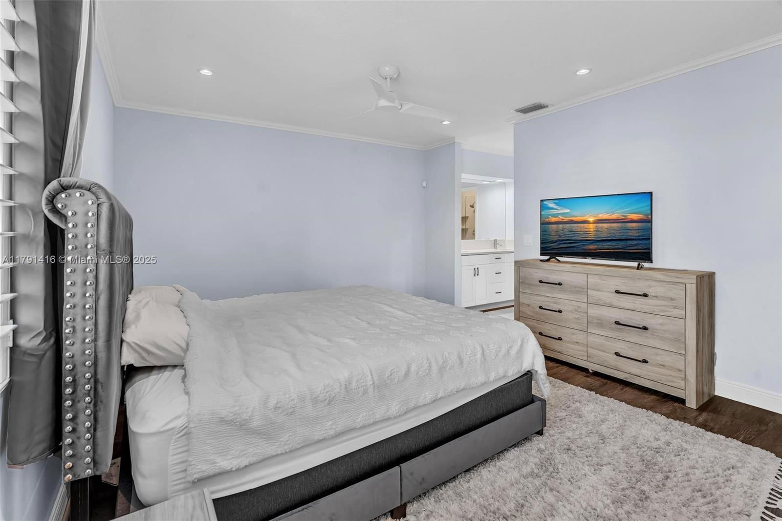 Real estate property located at 23140 Island Vw #3, Palm Beach, Isles Of Boca Condos One, Boca Raton, FL