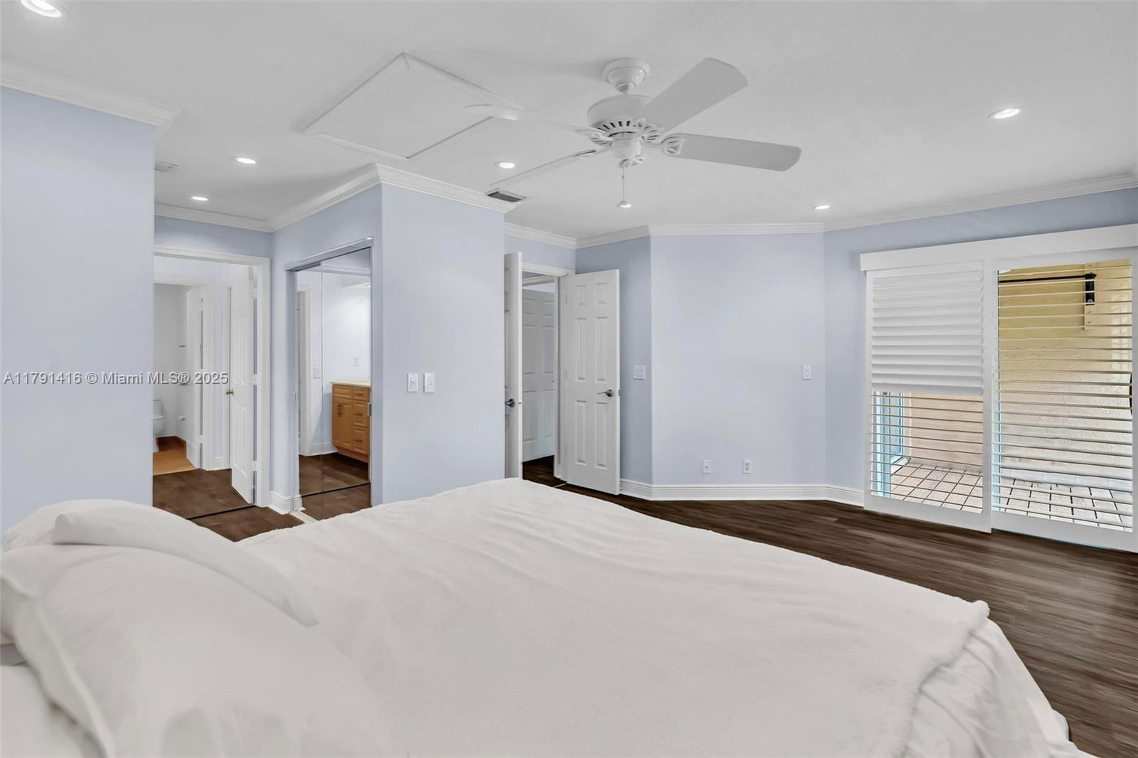 Real estate property located at 23140 Island Vw #3, Palm Beach, Isles Of Boca Condos One, Boca Raton, FL