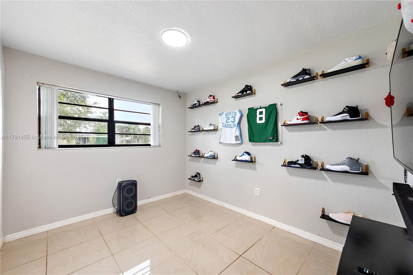 Real estate property located at 6829 13th St, Broward, Plantation Sunrise Height, Plantation, FL