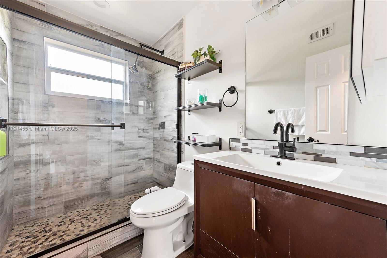 Real estate property located at 6829 13th St, Broward, Plantation Sunrise Height, Plantation, FL
