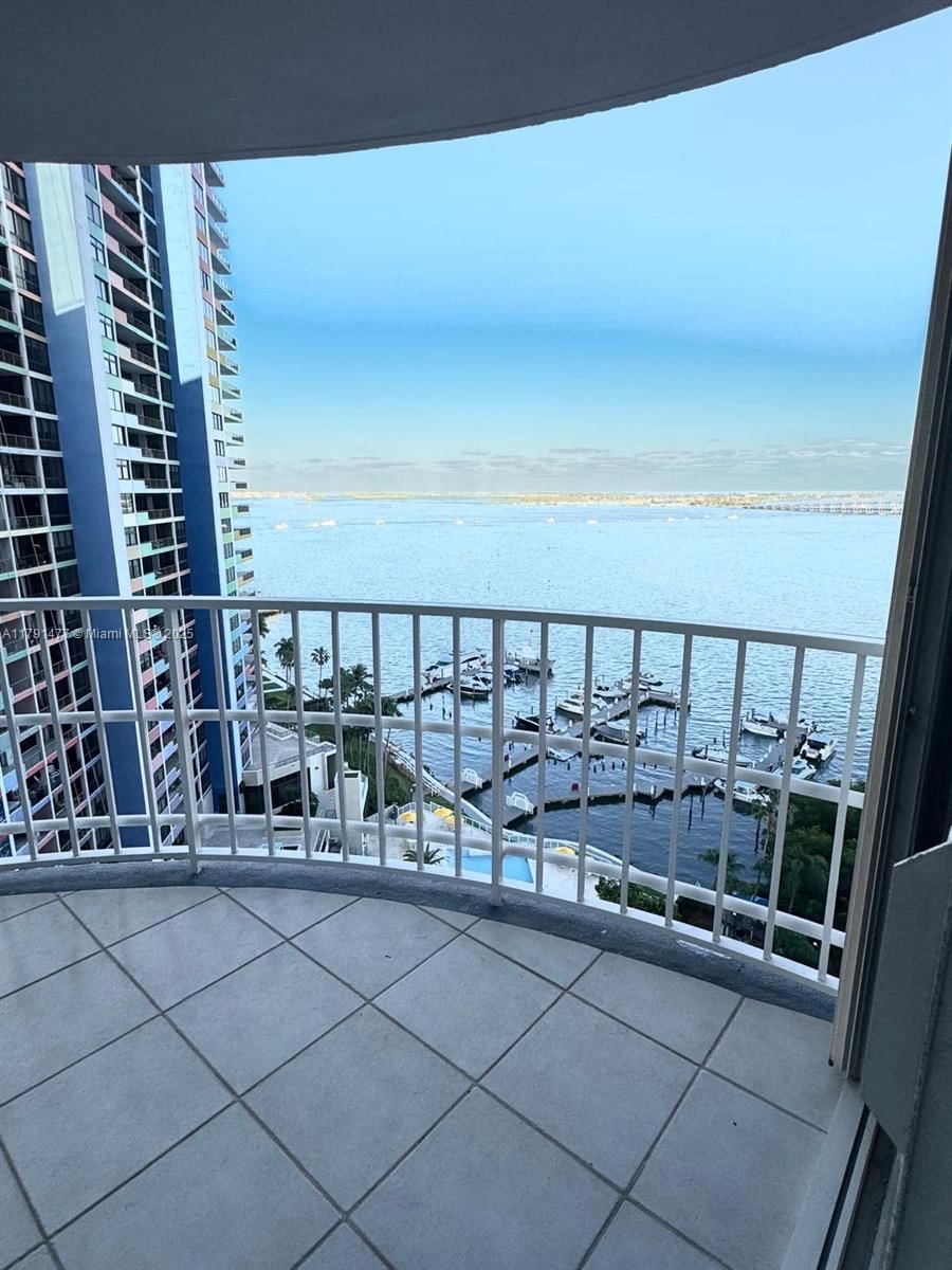 Real estate property located at 1627 Brickell Ave #2005, Miami-dade, Imperial At Brickell Cond, Miami, FL