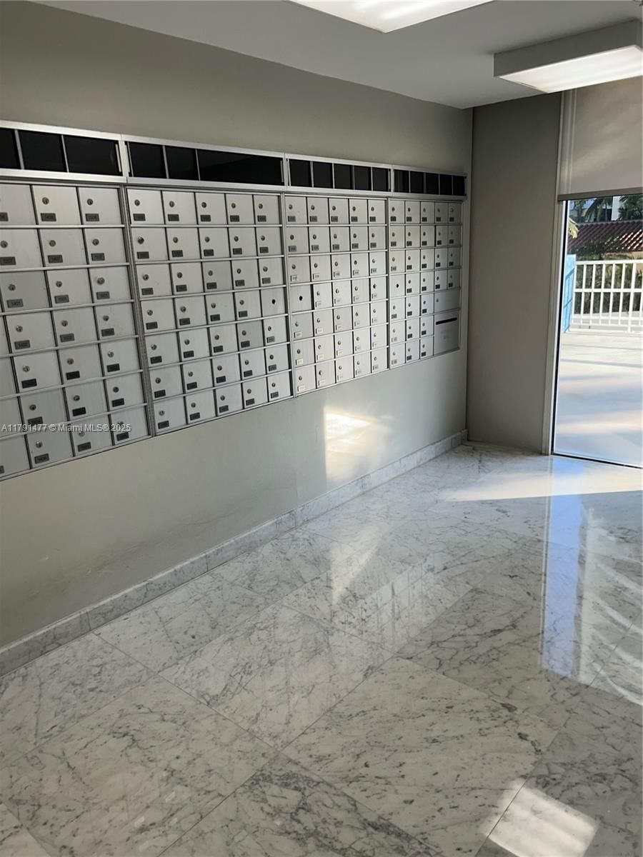 Real estate property located at 1627 Brickell Ave #2005, Miami-dade, Imperial At Brickell Cond, Miami, FL