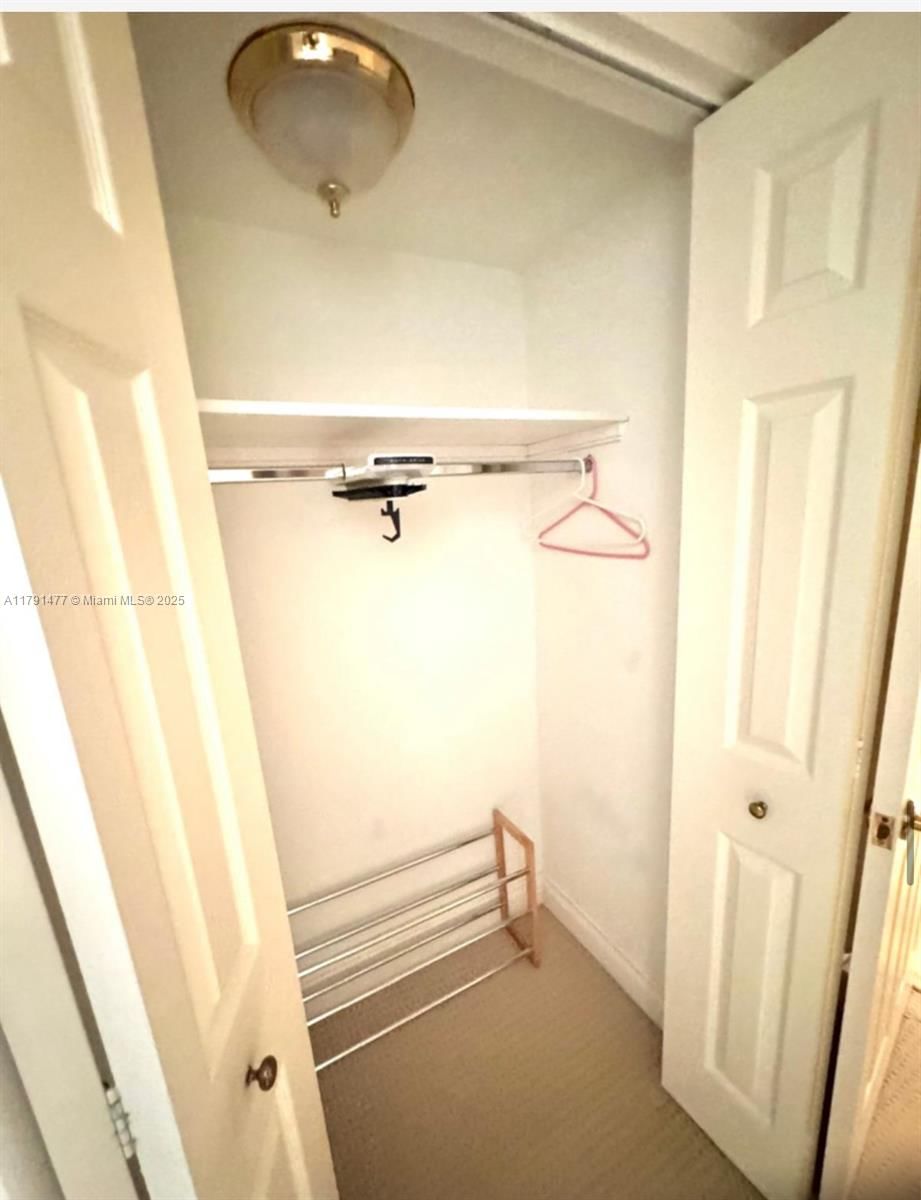 Real estate property located at 1627 Brickell Ave #2005, Miami-dade, Imperial At Brickell Cond, Miami, FL