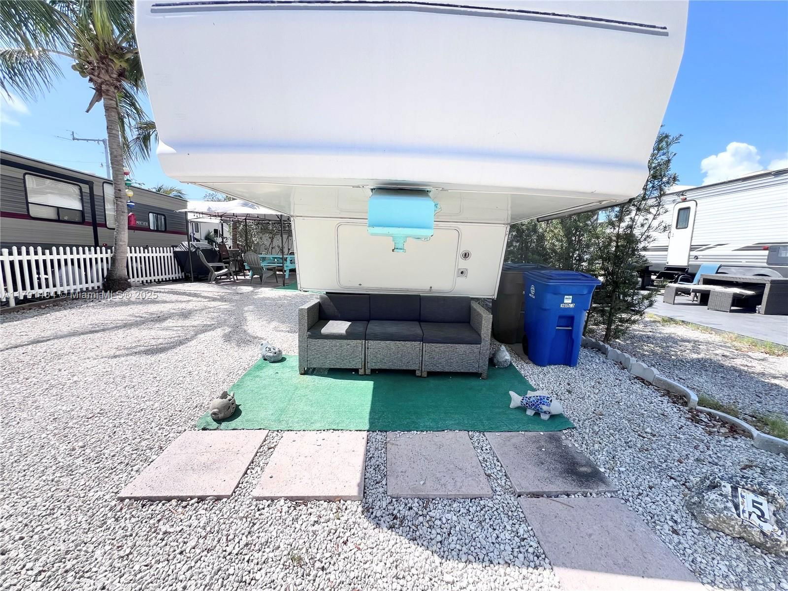 Real estate property located at 325 Calusa St #5, Monroe, Calusa Campground, Key Largo, FL