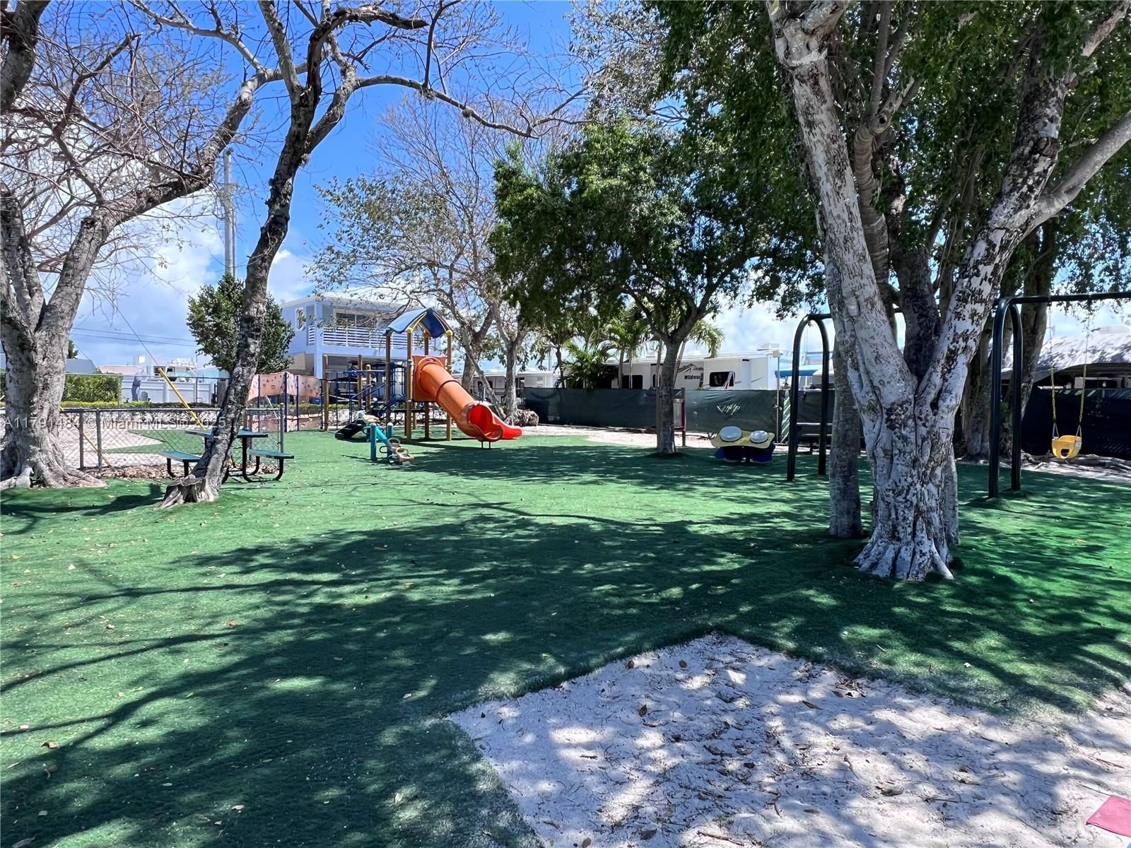Real estate property located at 325 Calusa St #5, Monroe, Calusa Campground, Key Largo, FL