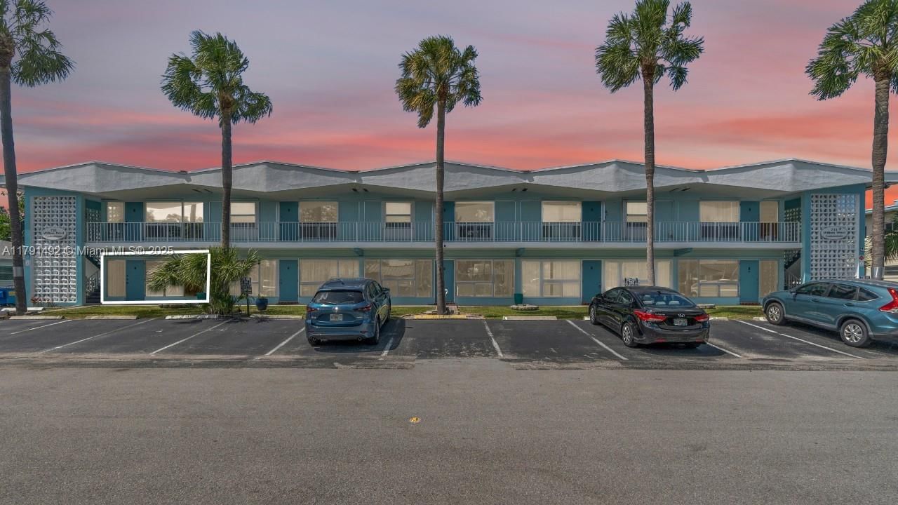 Real estate property located at 733 30th Ct #1, Broward, Wilton West Condominium, Wilton Manors, FL