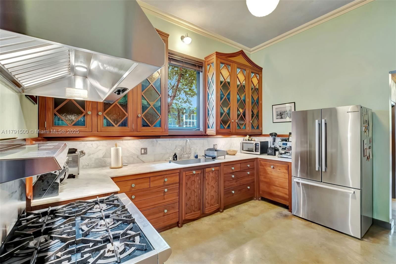 Real estate property located at 2760 Kirk St, Miami-dade, Silver Bluff Est Sec C, Coconut Grove, FL