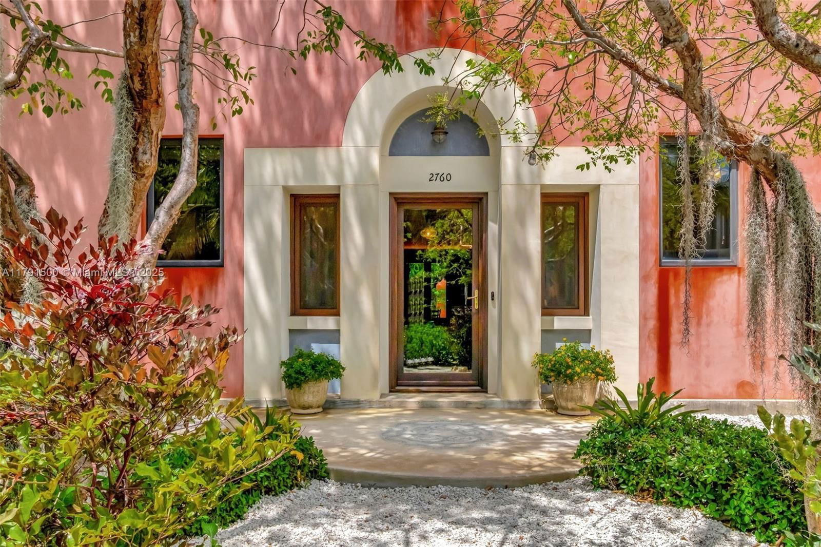 Real estate property located at 2760 Kirk St, Miami-dade, Silver Bluff Est Sec C, Coconut Grove, FL