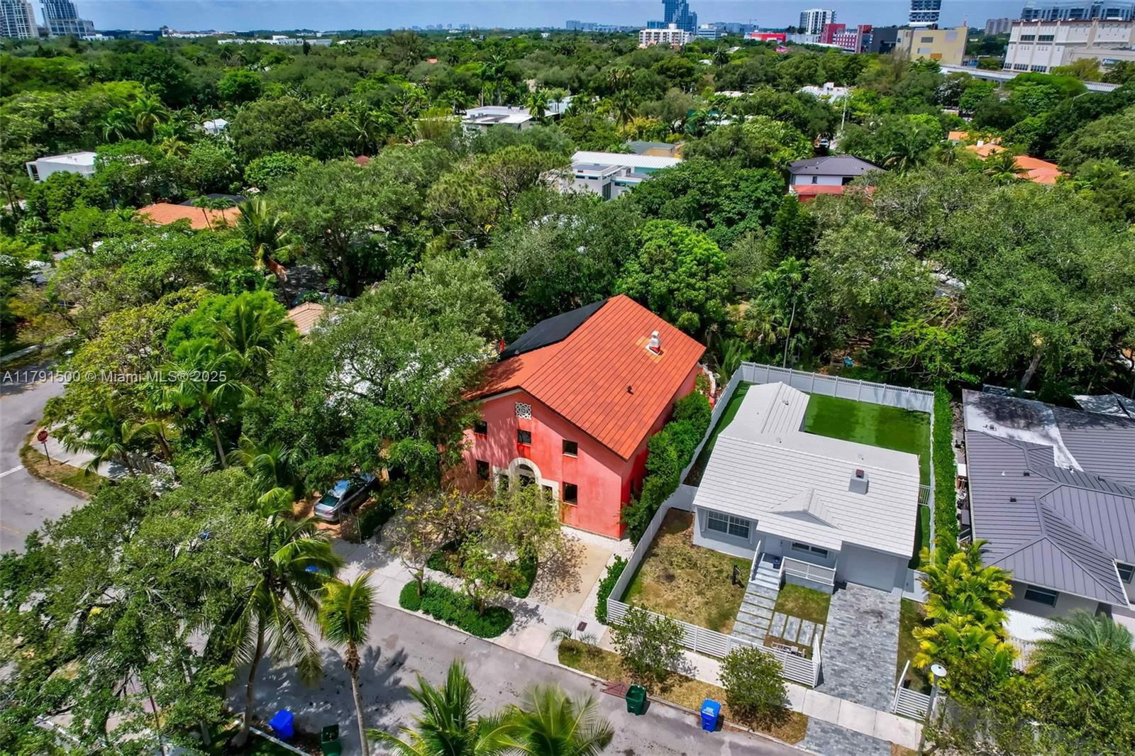 Real estate property located at 2760 Kirk St, Miami-dade, Silver Bluff Est Sec C, Coconut Grove, FL