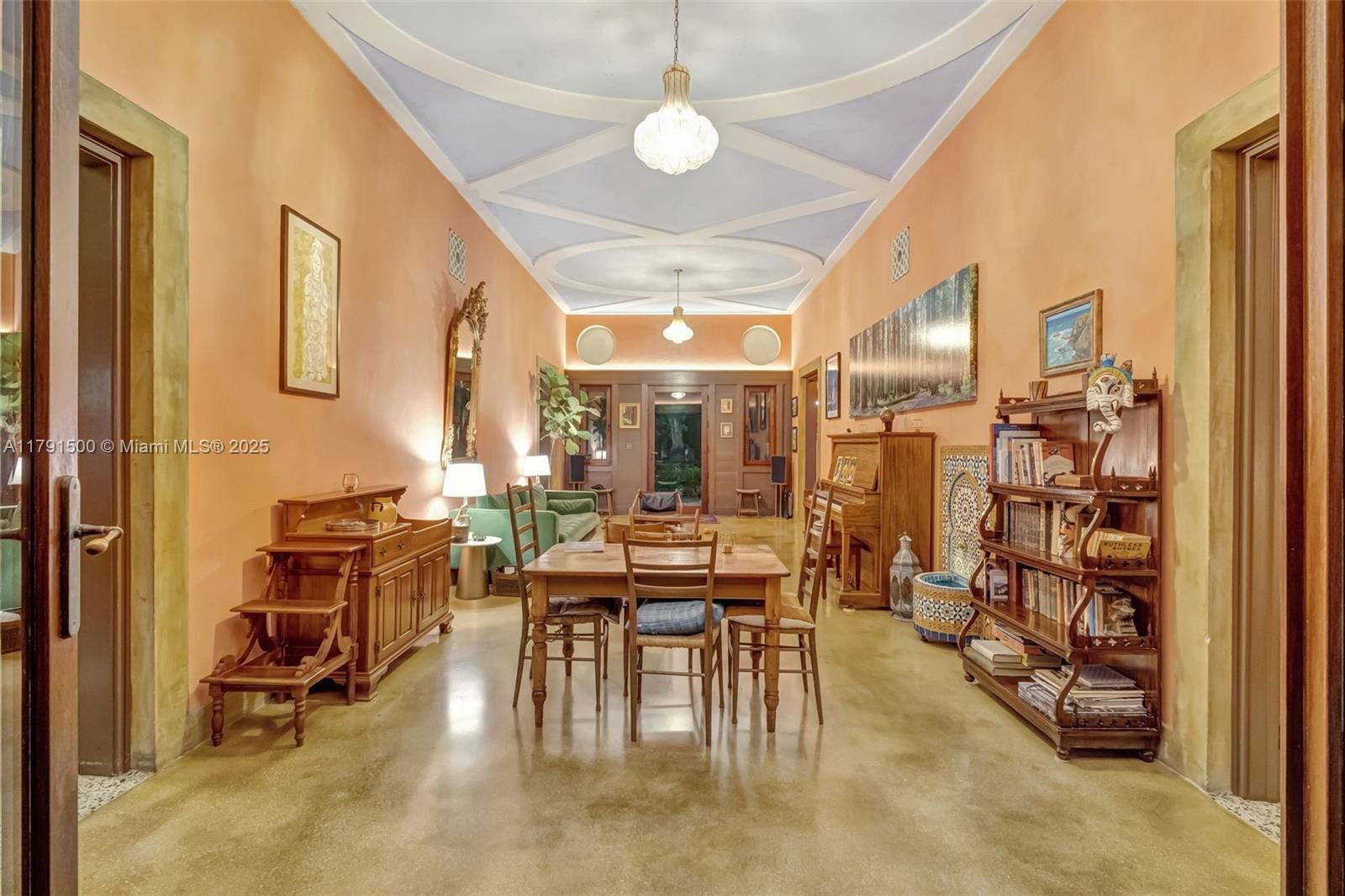 Real estate property located at 2760 Kirk St, Miami-dade, Silver Bluff Est Sec C, Coconut Grove, FL