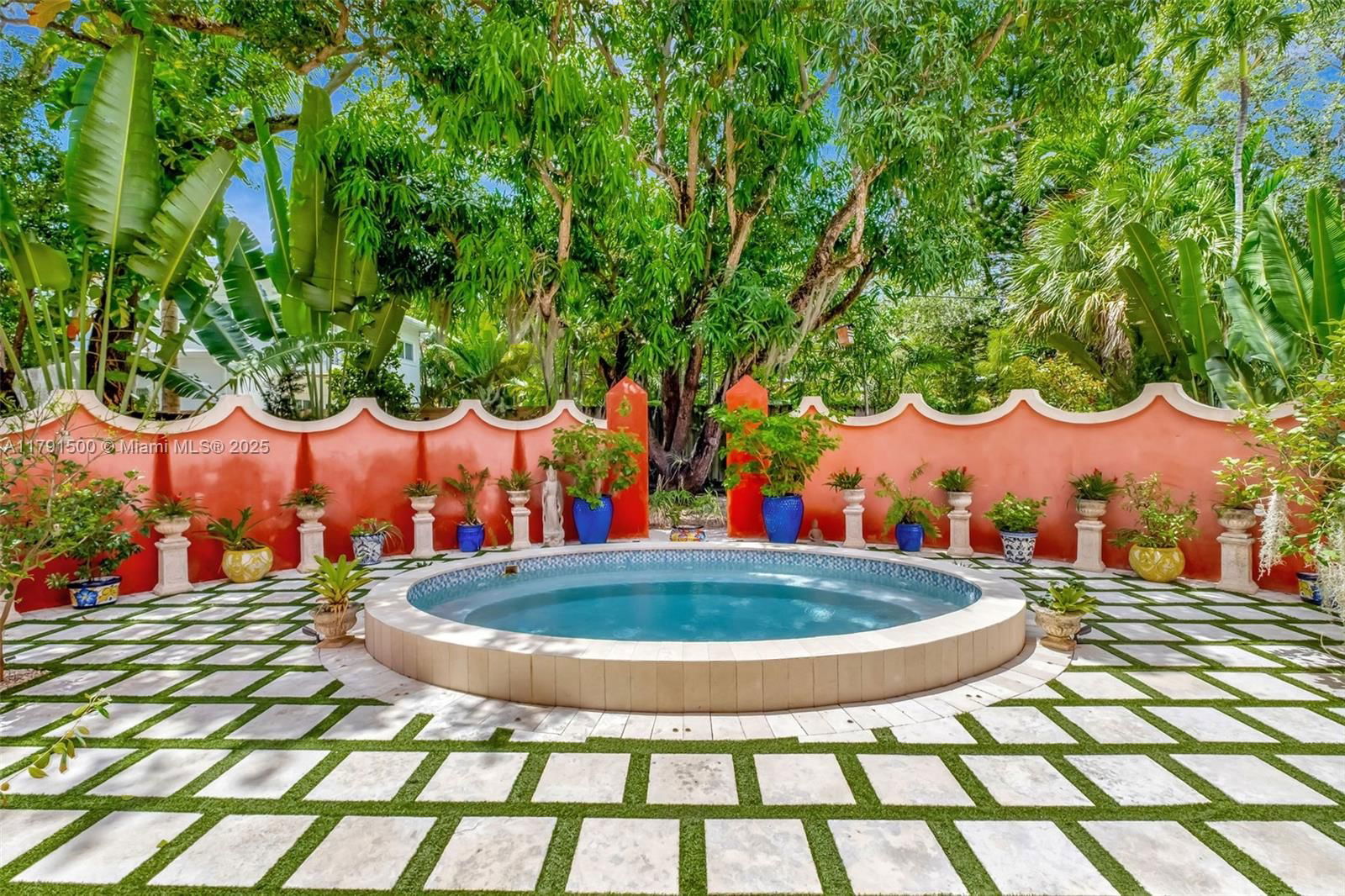 Real estate property located at 2760 Kirk St, Miami-dade, Silver Bluff Est Sec C, Coconut Grove, FL