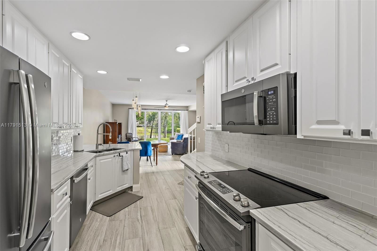 Real estate property located at 223 Fortuna Dr, Palm Beach, Catalina Lakes, Palm Beach Gardens, FL