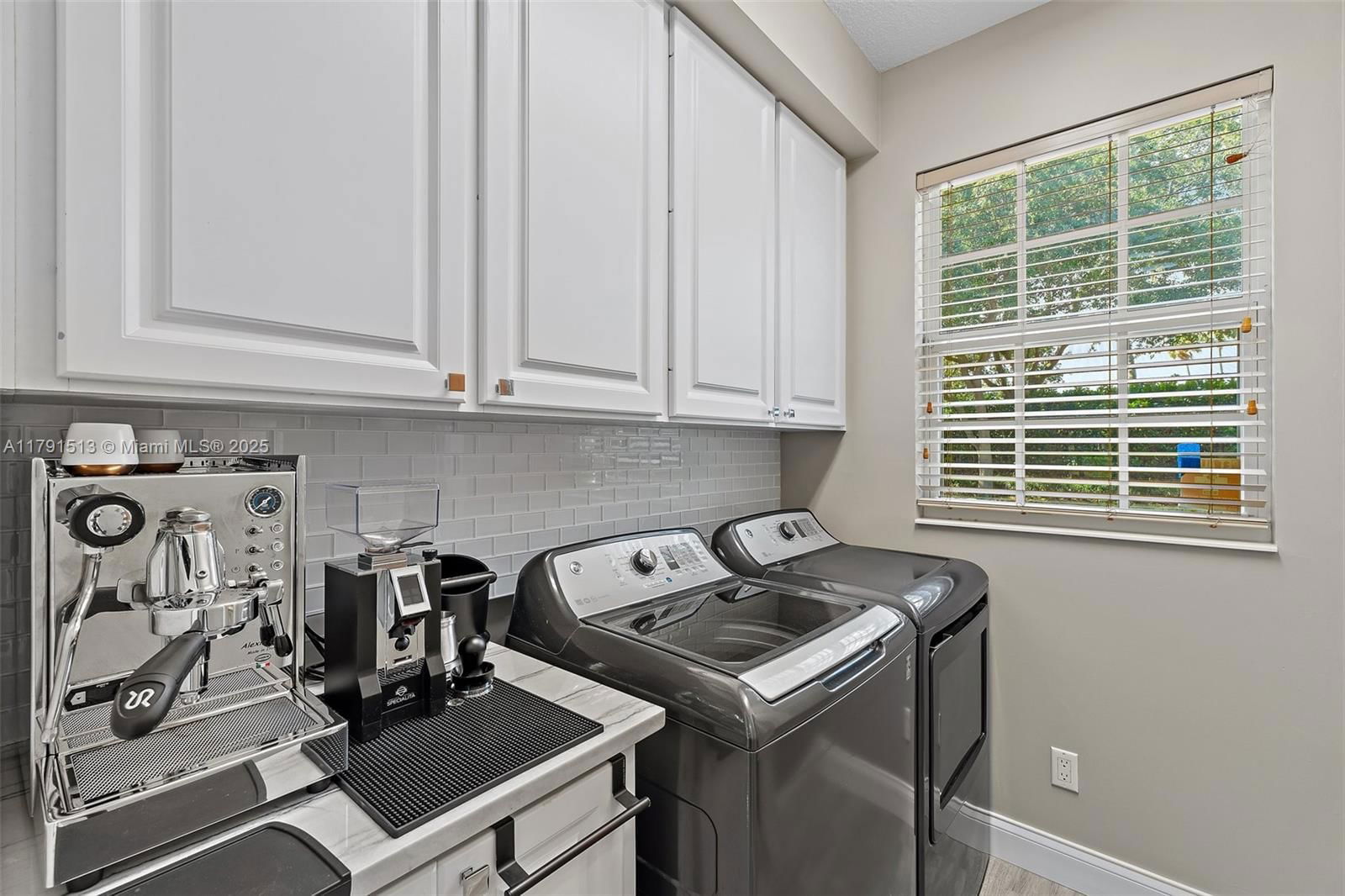 Real estate property located at 223 Fortuna Dr, Palm Beach, Catalina Lakes, Palm Beach Gardens, FL