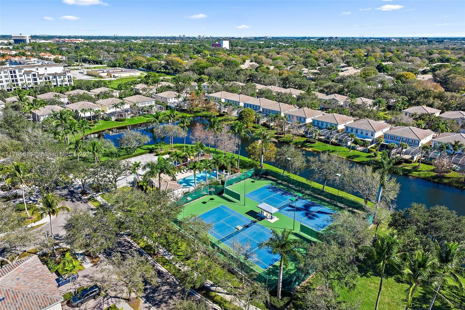 Real estate property located at 223 Fortuna Dr, Palm Beach, Catalina Lakes, Palm Beach Gardens, FL