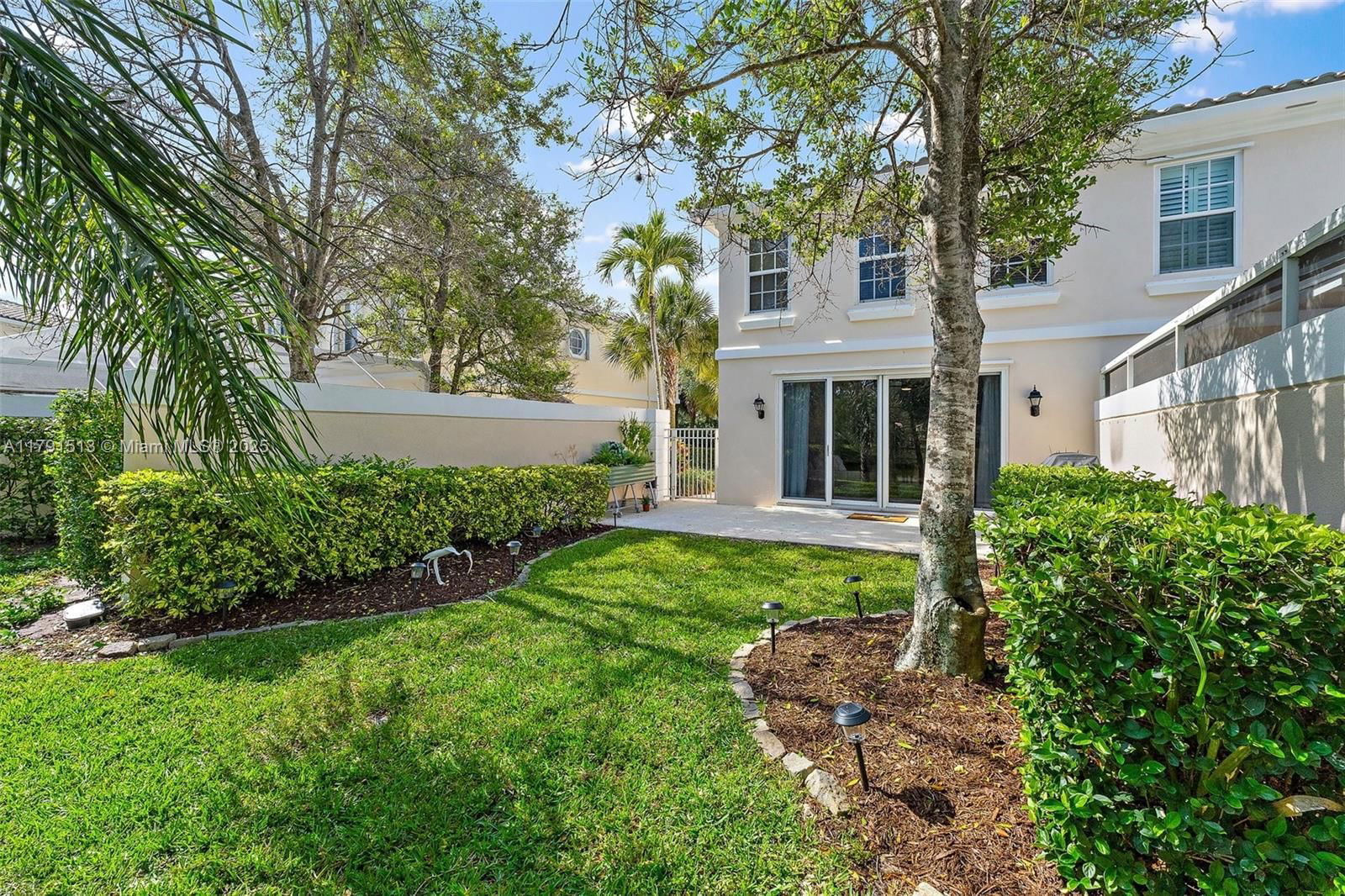 Real estate property located at 223 Fortuna Dr, Palm Beach, Catalina Lakes, Palm Beach Gardens, FL