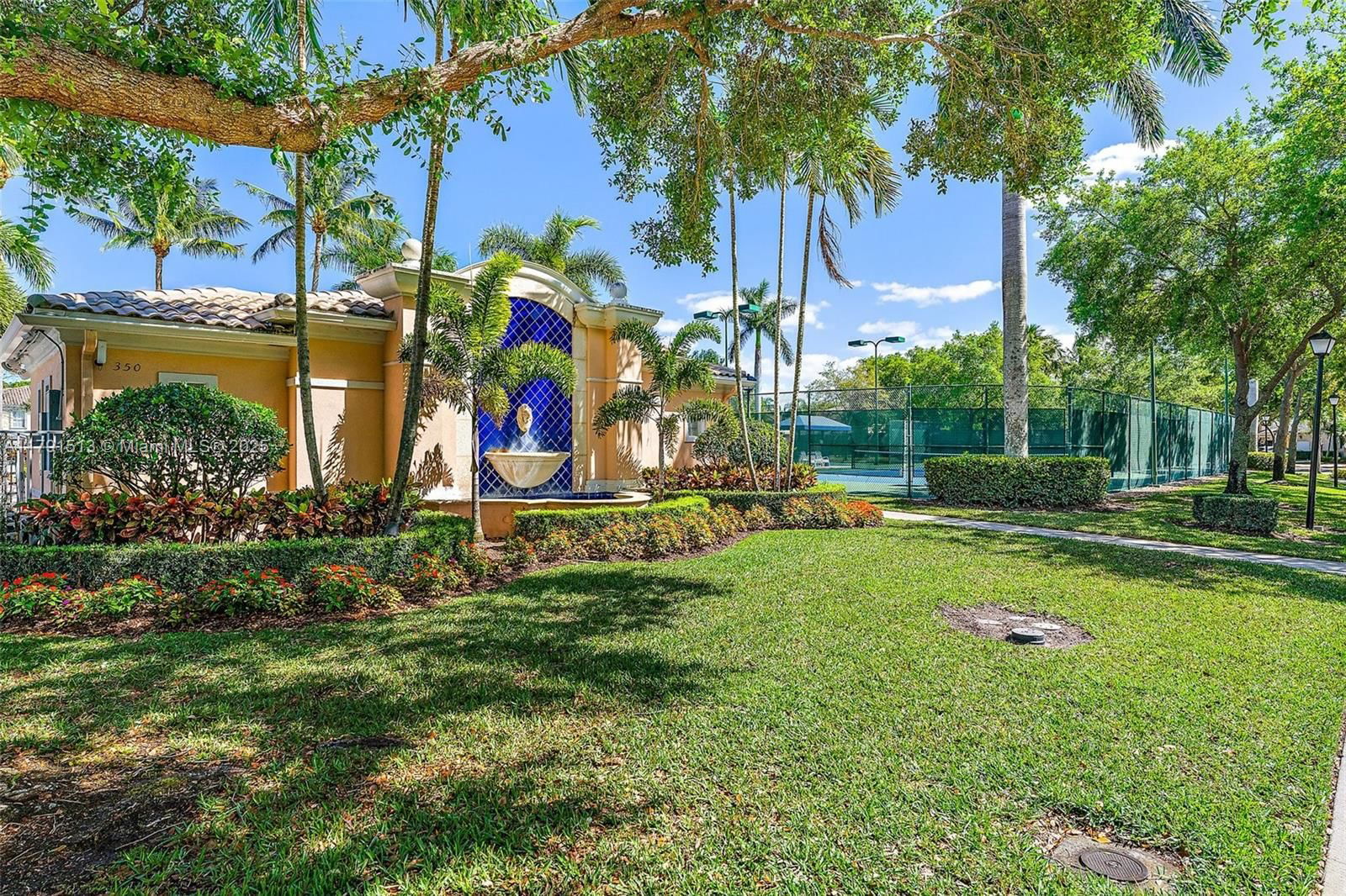 Real estate property located at 223 Fortuna Dr, Palm Beach, Catalina Lakes, Palm Beach Gardens, FL